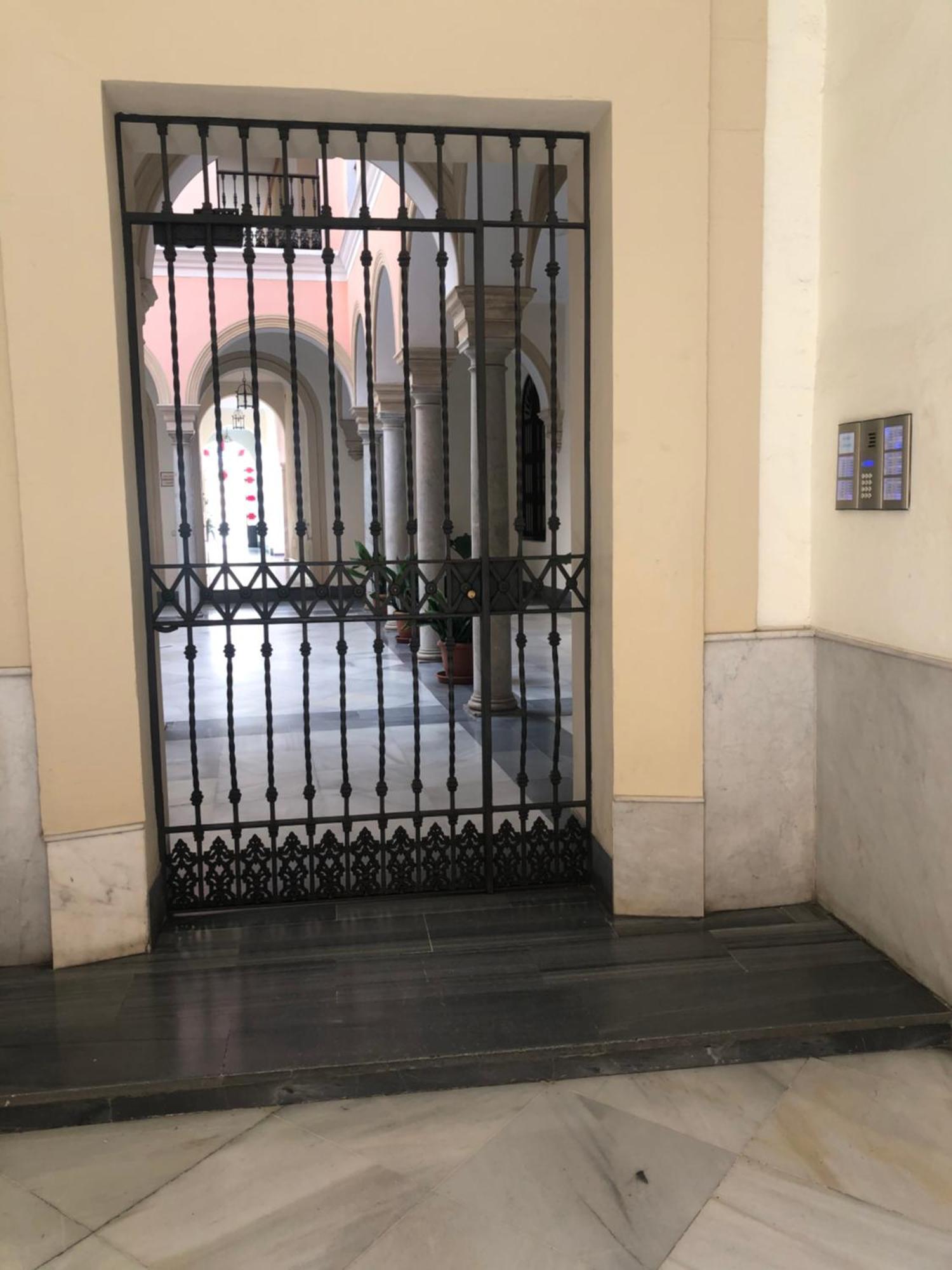 Apartamento Semi-Industrial Palacio Castilla Херес-де-ла-Фронтера Екстер'єр фото